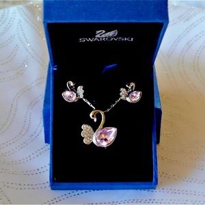 Swarovski Crystal Swan Necklace and matching earrings set - new with box